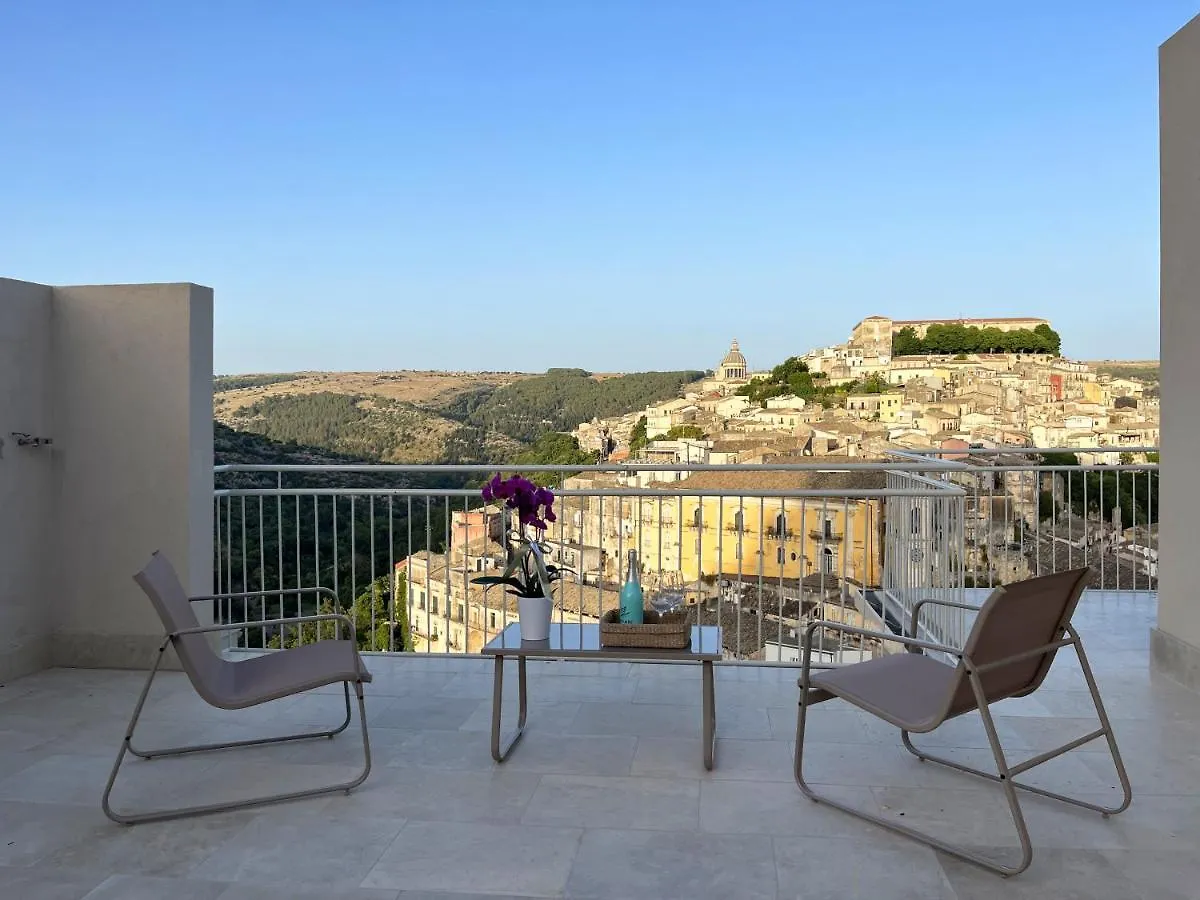 La Casa Di Irene - Suites Con Vista Ragusa Italy