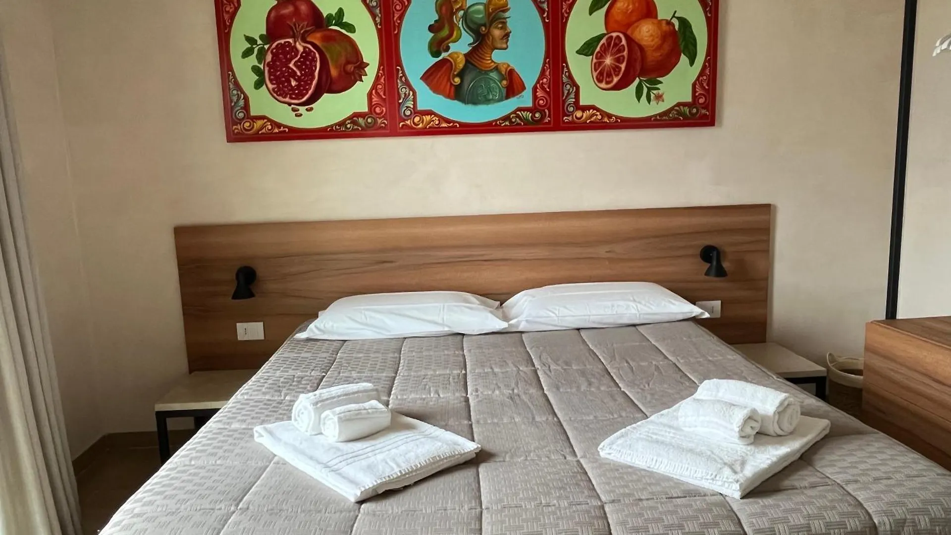 La Casa Di Irene - Suites Con Vista Ragusa 0*,