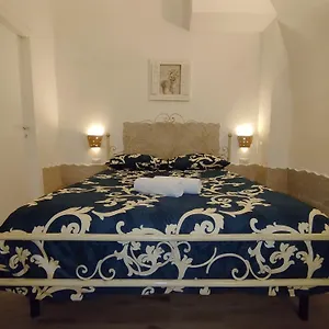 Joy's , Bari Italia